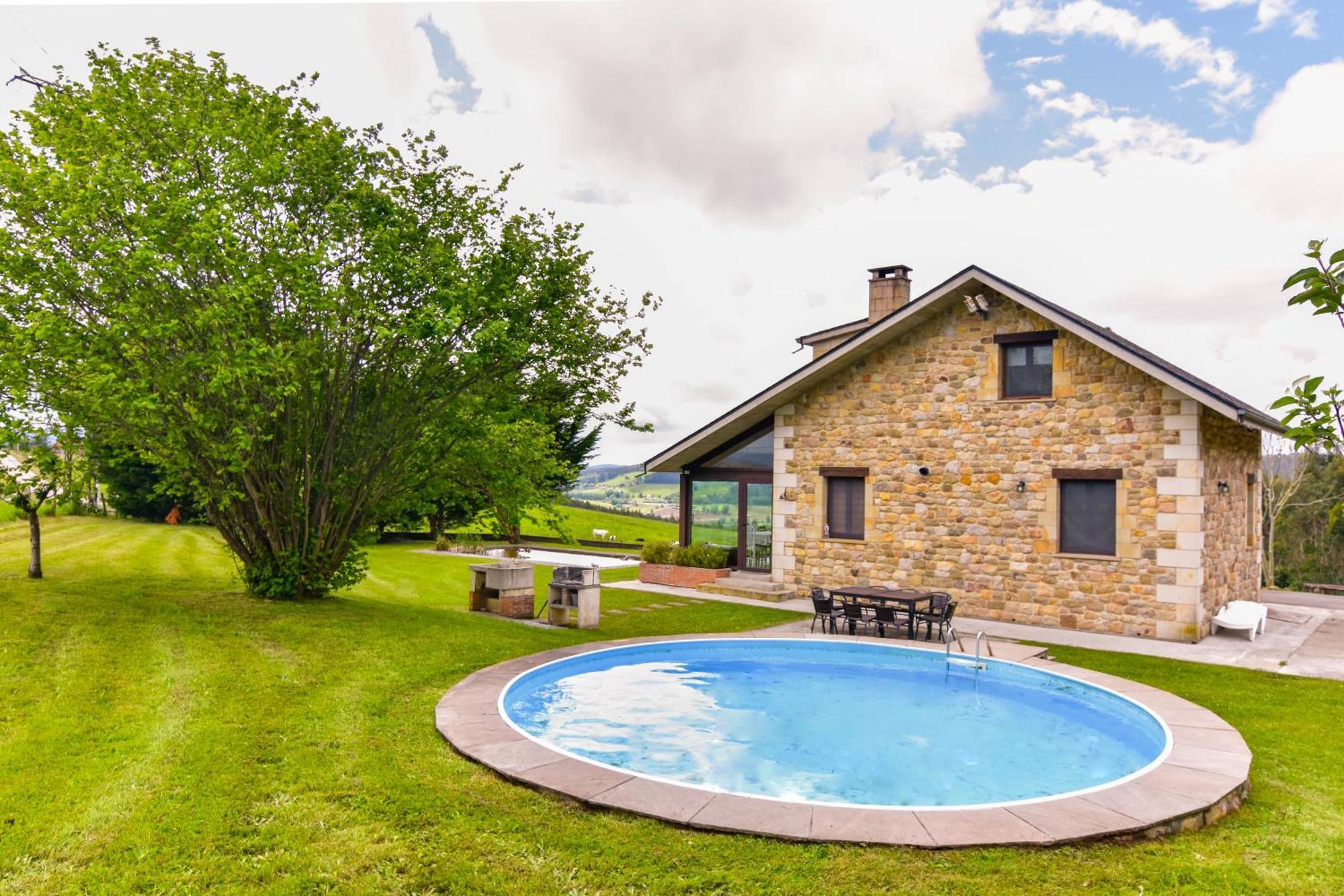 Casa Con Gran Jardin Y Piscina En Cabarceno Villa Villanueva  Exteriör bild
